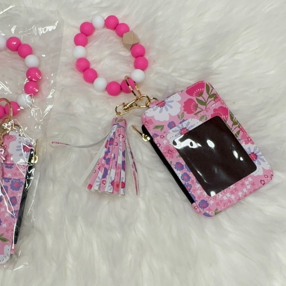 NWT Boho Bogg Compatible waterproof Wristlet keychain  Floral OS Bright Pink